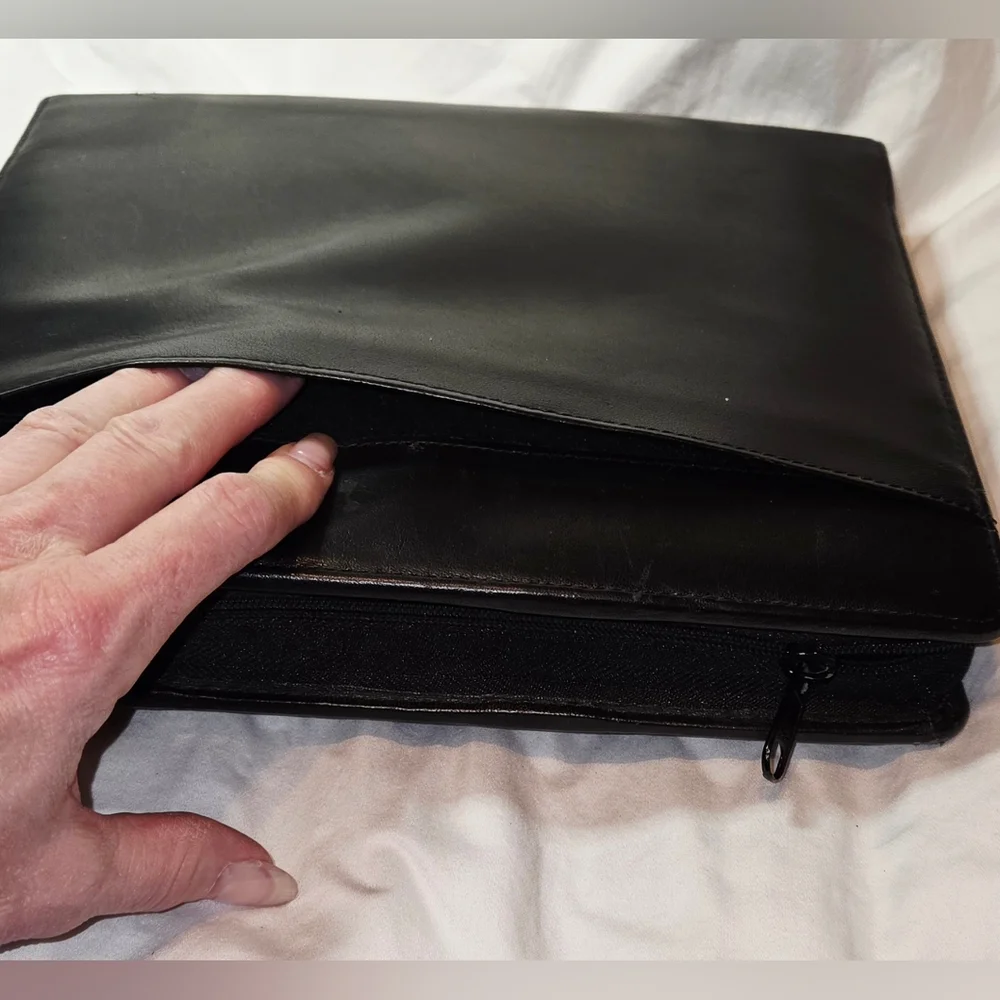 Dayrunner genuine leather